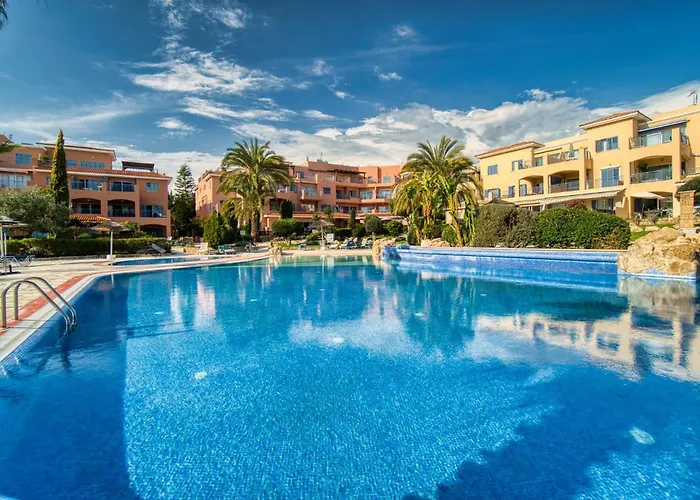 Limnaria Gardens H 202