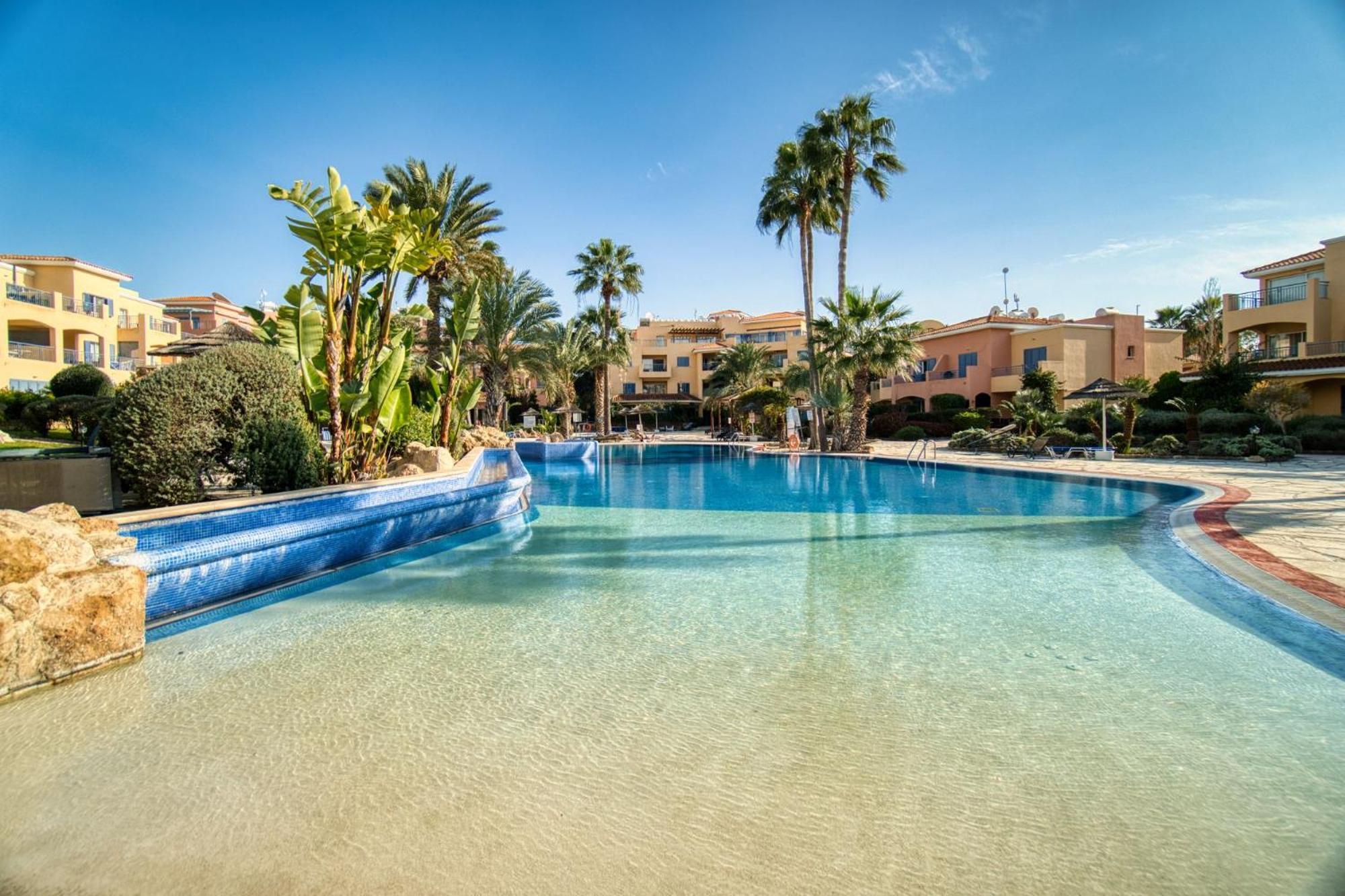 Limnaria Gardens H 202 Appartement *